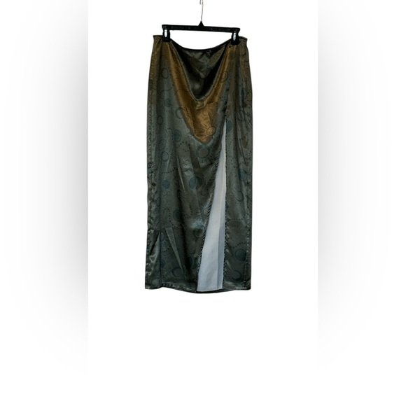 Free People Serena Slim Maxi Skirt Moon Celestial Green Olive Satin size (*8*) - Picture 6 of 11